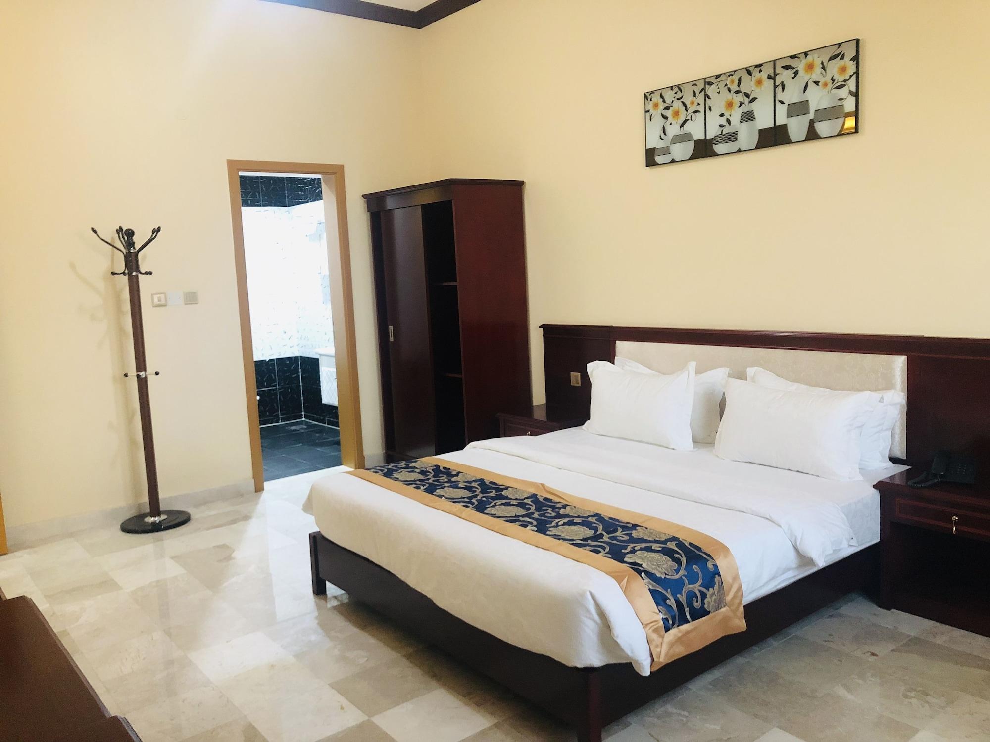 Farah Hotel Apartment Muscat Exterior photo