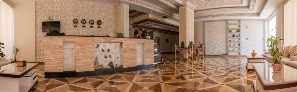 Farah Hotel Apartment Muscat Exterior photo
